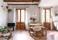 Tak Sekedar Membersihkan, Ini 3 Tips Rumah yang Jarang Diketahui namun Amat Berguna!