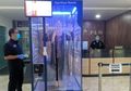 Sudah Tersebar di mana-mana, Bilik Disinfektan Justru Berbahaya Jika Terkena Tubuh!