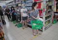 Virus Corona Mudah Menular, Benarkah ke Supermarket Juga Berisiko?