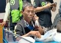 Masih Ingat Driver Ojol yang Ditipu Penumpangnya saat Antar dari Purwokerto ke Solo? Banyak Orang Kini telah Berestafet untuk Menolongnya