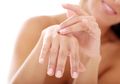 Cara Mudah Merawat Kuku dan Tangan dengan Manicure Sendiri di Rumah #DiRumahAjaBisaCantik
