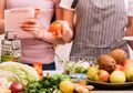 Tips Pintar Atur Uang Selama Covid-19 Mewabah: Kurangi Jajan di Luar dan Mulai Masak Sendiri