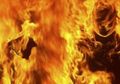 Tragis, Transgender di Jakarta Ini Tewas Dibakar Hidup-hidup oleh Sekelompok Bajilo, Teman: Dia Ini juga Manusia, jangan Main Bakar-bakar aja!