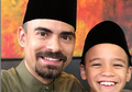 Ikuti Anjuran Social Distancing, Noah Sinclair Mengisi Hari-harinya Dengan Mengaji Dirumah