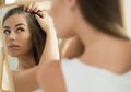 Rambut Pendek Kebal Kutu Rambut? Ini Dia 5 Mitos Kutu Rambut yang Masih Dipercaya