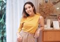 Olahraga Bareng Wijin, Tampilan Seksi Gisella Anastasia Kembali Buat Netizen Salfok dengan Perut Kotak-kotak yang Bikin Iri!