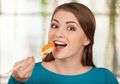 14 Hari Rambut Bebas Ketombe dan Rontok Day 5: Makanan untuk Menutrisi Rambut