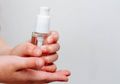 Membawa Hand Sanitizer saat Keluar Rumah Memang Baik, Tapi Jangan Sekali-kali Anda Menyimpannya di Tempat Ini
