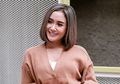 Unggah Selfie Pakai Piyama, Tampilan Makeup Cita Citata Saat di Rumah Ini Jadi Sorotan, Terlalu Menor?