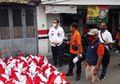 'Saya Harus Usaha Sendiri, Tuhan Kasih Saya 10 Jari untuk Berusaha' Kisah Seorang Ibu yang Menolak Diberi Bansos oleh Pemerintah