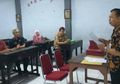 Totalitas Hindarkan Murid dari Penularan Virus Corona, di Kota Ini Guru Akan Antarkan Langsung Rapor ke Rumah Siswanya Masing-masing