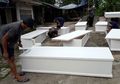 Banyak Pernikahan Ditunda Karena Corona, Pengusaha Dekor Banting Setir Bikin Peti Mati Jenazah Covid-19
