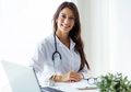 Kandungan Bahan Skincare yang Cocok Untuk Kulit Remaja Menurut Dokter Kulit