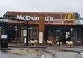 Beda Sama McD Sarinah, McDonald's Ini Malah Dikerumuni Domba