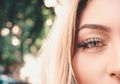 Masih Menjadi Tren, Ini Dia Efek Samping Eyelash Extension yang Perlu Kamu Ketahui!