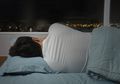 Emak-emak Ini Tega Bacok Anaknya Sendiri Yang Sedang Tidur Lantaran Dilarang Mudik Saat Pandemi Covid-19
