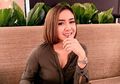 Bulan Puasa, Cita Citata Malah Unggah Foto Pakai Tank Top Seksi di Depan Cermin Hingga Jadi Sorotan