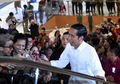 Jokowi Akan Pandu Pembukaan Mal di Bekasi Hari Ini, Warganet: 'Di Rumah Saya Sudah Zona Hijau, Jangan Sampai jadi Zona Merah'