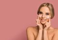 Tanggal Tua? Tetap Cantik dan Glowing dengan Skincare Saset Minimarket Berikut Ini