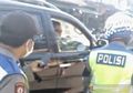 Oknum Polisi Ini Mengamuk saat Ditegur Petugas untuk Menggunakan Masker hingga Hampir Mencelakai Orang yang tak Bersalah! Begini Nasibnya Sekarang