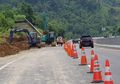 Beredar di Grup WhatsApp, Foto Timbunan Tanah dan Bebatuan Tutupi 4 Jalur Tol, Kementerian PUPR: Abaikan Saja!