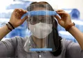 Face Shield Benda Wajib Hadapi New Normal, Begini Cara Membersihkannya
