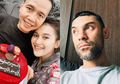 Malu-malu Sampai Tak Berani Menatap Mata Didi Riyadi, Ayu Ting Ting Diejek Ayahnya Sendiri, Abdul Rozak: Kalu Mau Jadi Ya Begini...