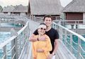 Dikenal Pendiam dan Berwibawa, Syahrini Bongkar Soal Hebohnya Reino Barack saat Malam Pertama, Incess Ceritakan Kelakuan Mantan Luna Maya: Sampai Capek...