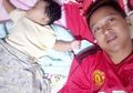 6 Bulan Pontang-panting Rawat Bintang Seorang Diri Tanpa Warisan, Teddy Kini Titipkan Bayi Mendiang Lina ke Putri Delina, Tampak Nyaman Digendong Anak Gadis Sule