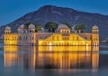 Tak Kalah Cantik dengan Taj Mahal, Begini Penampakan Istana yang Selalu Tenggelam di Danau India