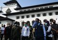 Telusuri Kluster Baru Covid-19 Bandung, Warga Sekitar Secapa AD Jalani Rapid Test