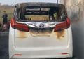 Senang Koleksi Mobil Mewah Bahkan Koleksinya 'Dibandingkan' Dengan Rekan Biduannya, Siapa Sangka Mobil Mewah Via Vallen Habis Terbakar Oknum Tak Dikenal, Ini Kronologinya
