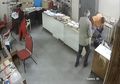 Kini Perkara Masker Bisa Menjadi Tindak Pidana, Pria Ini Ngamuk dan Aniaya Rekan Wanitanya dengan Besi