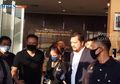 Resmi Ditahan Atas Kasus Pencemaran Nama Baik Angel Lelga, Vicky Prasetyo: Beb, Titip Anak-Anak, ya