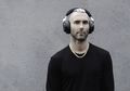Dibanderol 7 Jutaan, Shure Luncurkan Headphone Wireless Pertamanya