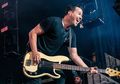 Terlibat Kasus Kekerasan Seksual, David Desrosiers Putuskan Cabut dari Simple Plan