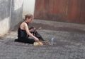Malam - malam Bikin Keributan, Bule Wanita Ini Tenteng Anjing Galak Sambil Gedor Pintu Warga Bali Tanpa Alasan, Berikut Penjelasaan Satpol PP Setempat