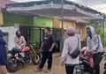 Tinggal Menghitung Hari Sebelum Berbahagia Menikahi Pujaan Hati, Pria Ini Malah Tewas Dikeroyok Tetangga Sendiri di Kampung, Ibu Korban Sampai Dipiting Pelaku Saat Akan Menolong Anaknya