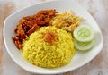 Terungkap Begini Rahasia Pedagang Bikin Nasi Kuning Magicom Super Enak, Hasilnya Bisa Pulen dan Gurih Banget!
