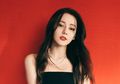 Inilah Wujud Sempurna 'Pinggang Kupu-kupu' Milik Dilraba Dilmurat, Artis China Keturunan Minoritas Uighur yang Laporkan Penggemarnya Sendiri