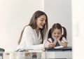 Bisa Jadi Rekomendasi #FamilyQuality, Ini Tips Memandu Anak untuk Rajin Mengerjakan Pekerjaan Rumah