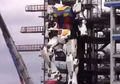 Robot Gundam Asli Setinggi 18 Meter Pijakkan Langkah Pertama Kalinya di Yokohama