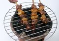 Dijamin Empuk dan Meleleh di Lidah, Ini Trik Mengolah Daging yang Biasa Dilakukan Penjual Sate Kambing!