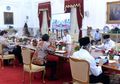 Penjelasan Istana Setelah Potret Jokowi dan Menterinya Rapat Tanpa Pakai Masker Beredar