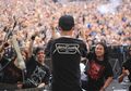 Banyak Dipake Orang, 5 Kaos Band Ini Jadi Identik Dengan Para Posers