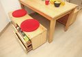 Manfaatkan Bagian Bawah Kasur, Ini Desain Furnitur Multifungsi Mantul!
