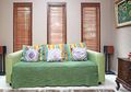 Minimalis Hingga Ekletik, Ini Ragam Bantal Sofa untuk Tampilan Terbaru