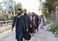 Asap Mengepul dan Pecahan Peluru Terbang Penuhi Udara, Belasan Roket Hantam Kabul Saat Peringatan Kemerdekaan Hari Afghanistan, 'Perdamaian Hampir Tercapai'