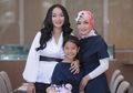 Pamerkan Potret Akrab dengan Imel PC, Wajah Zaskia Gotik Jadi Sorotan: 'Kok Bisa Mirip Gitu Ya'