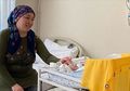 Ibu Dengan Rahim Transplantasi Pertama Melahirkan Bayi Sehat di Turki